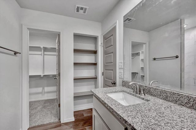 10649 SW 18th Street, Yukon, OK 73099