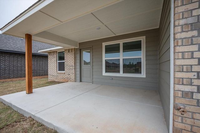 10649 SW 18th Street, Yukon, OK 73099