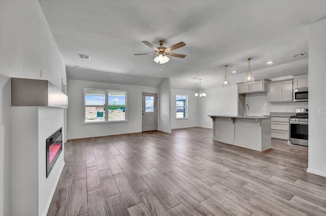 10649 SW 18th Street, Yukon, OK 73099