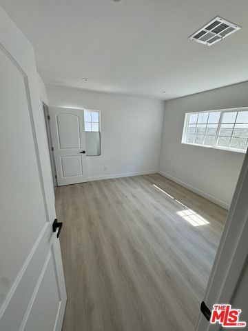 12748 Blythe Street, North Hollywood (los Angeles), CA 91605