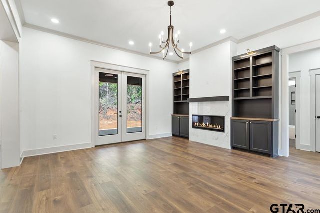 15837 Stillwaters, Lindale, TX 75771