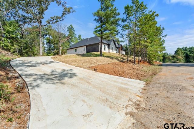 15837 Stillwaters, Lindale, TX 75771