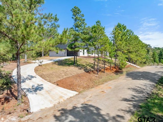 15837 Stillwaters, Lindale, TX 75771