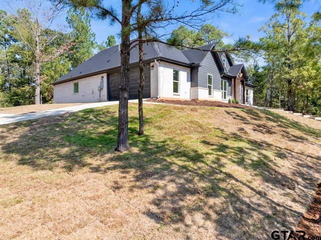 15837 Stillwaters, Lindale, TX 75771