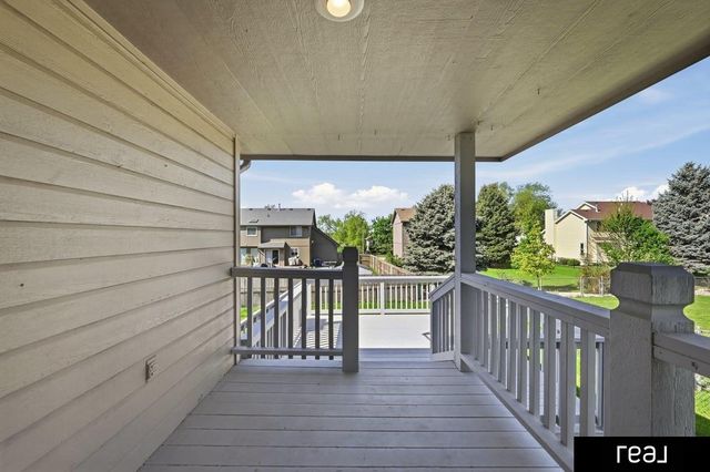 2013 Liberty Lane, Papillion, NE 68133