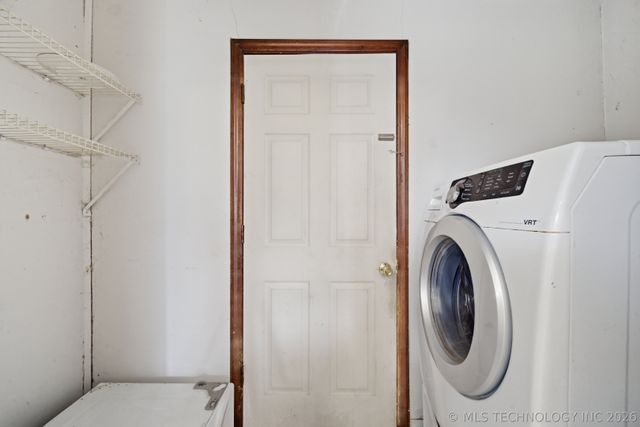 11552 E 27th Court, Tulsa, OK 74129