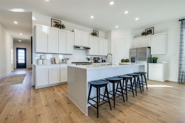 9200 Shallow Canyon Lane, Fort Worth, TX 76179