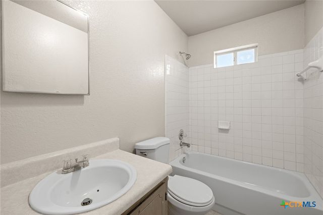 1007 York Avenue, Killeen, TX 76541