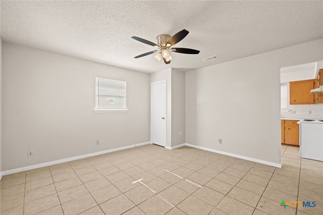 1007 York Avenue, Killeen, TX 76541