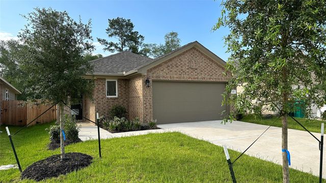 221 Harper Ridge Drive, Conroe, TX 77316
