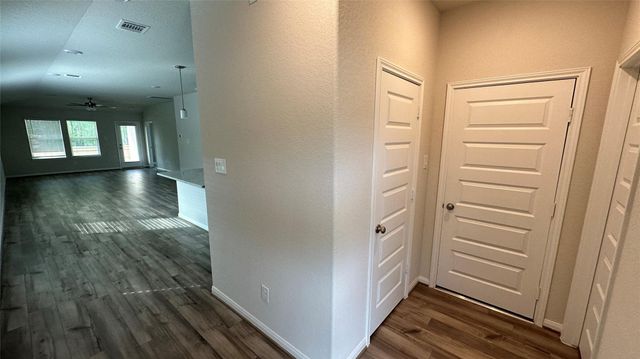 221 Harper Ridge Drive, Conroe, TX 77316