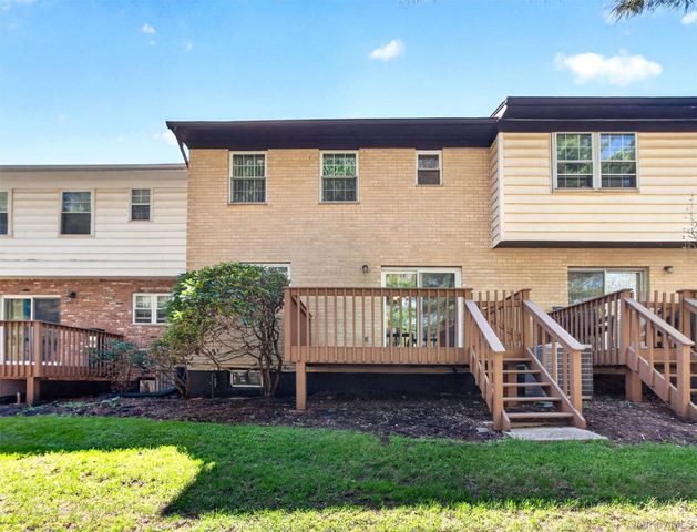 443 Genesee Court, Suffern, NY 10901