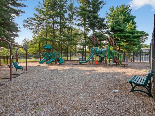 443 Genesee Court, Suffern, NY 10901