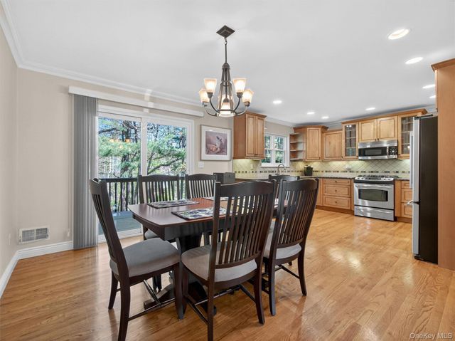 443 Genesee Court, Suffern, NY 10901