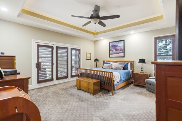 4501 S HARVEST RD, Columbia, MO 65203