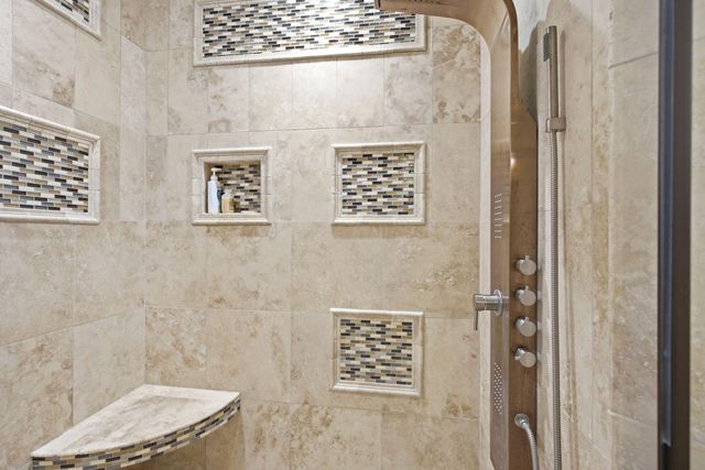 4501 S HARVEST RD, Columbia, MO 65203