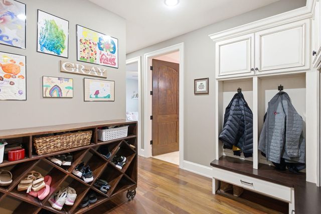 4501 S HARVEST RD, Columbia, MO 65203