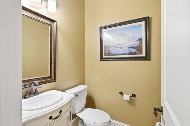 4501 S HARVEST RD, Columbia, MO 65203