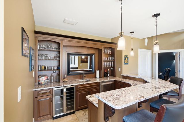 4501 S HARVEST RD, Columbia, MO 65203