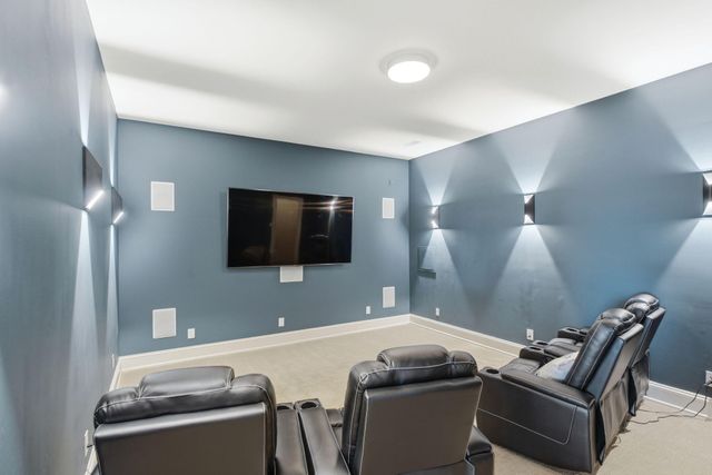 4501 S HARVEST RD, Columbia, MO 65203