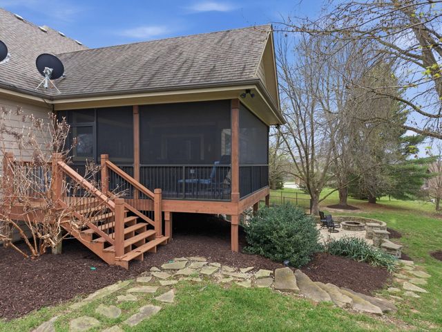 4501 S HARVEST RD, Columbia, MO 65203