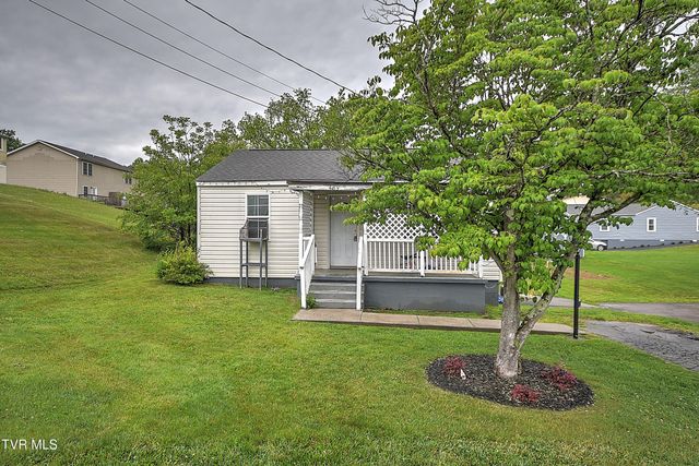 409 Crockett Street, Bristol, VA 24201