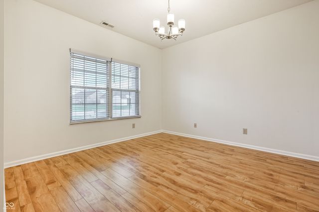 8005 Wildcat Run Lane, Indianapolis, IN 46239