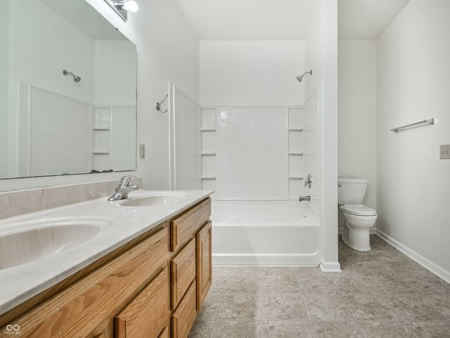 8005 Wildcat Run Lane, Indianapolis, IN 46239