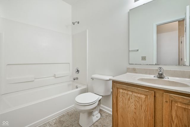 8005 Wildcat Run Lane, Indianapolis, IN 46239