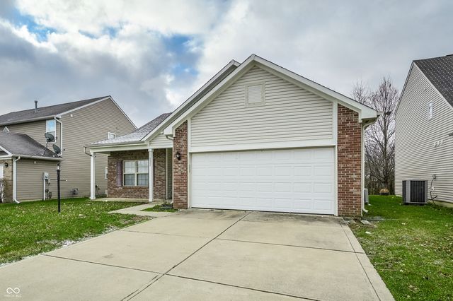 8005 Wildcat Run Lane, Indianapolis, IN 46239