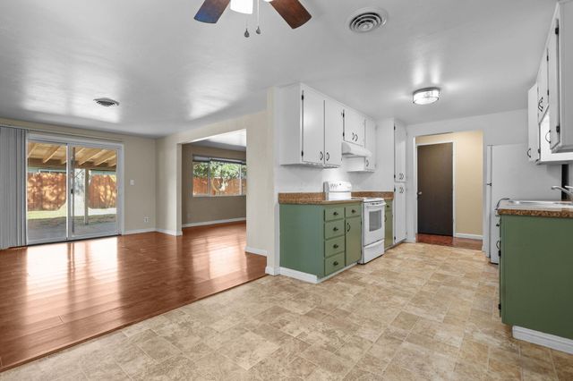 3778 Scorpius Way, Redding, CA 96002