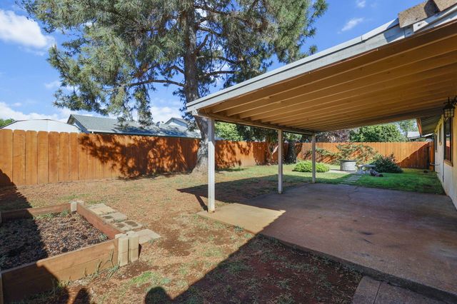 3778 Scorpius Way, Redding, CA 96002