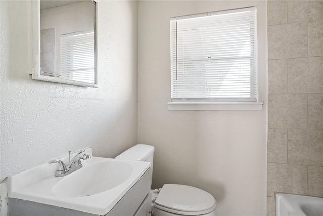 8108 Redwood Drive, Benbrook, TX 76116