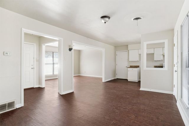 8108 Redwood Drive, Benbrook, TX 76116