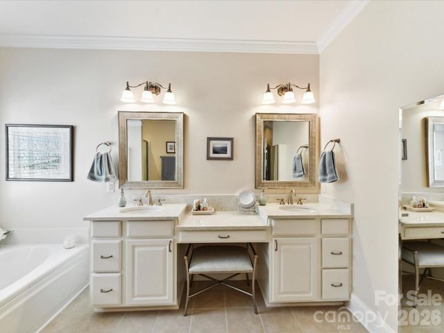 11002 Round Rock Road, Charlotte, NC 28277