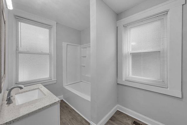 1245 Highway Avenue, Covington, KY 41011