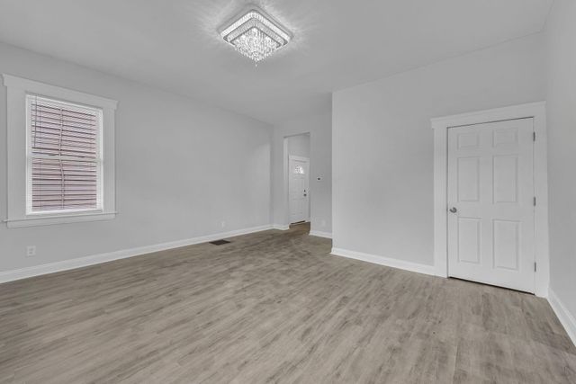 1245 Highway Avenue, Covington, KY 41011