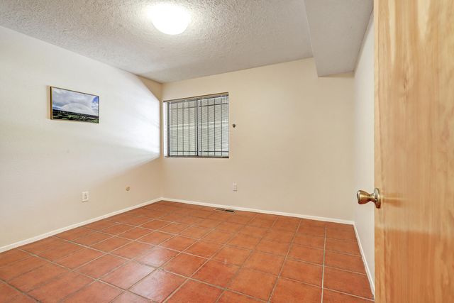 793 Tramway Lane NE UNIT K, Albuquerque, NM 87122