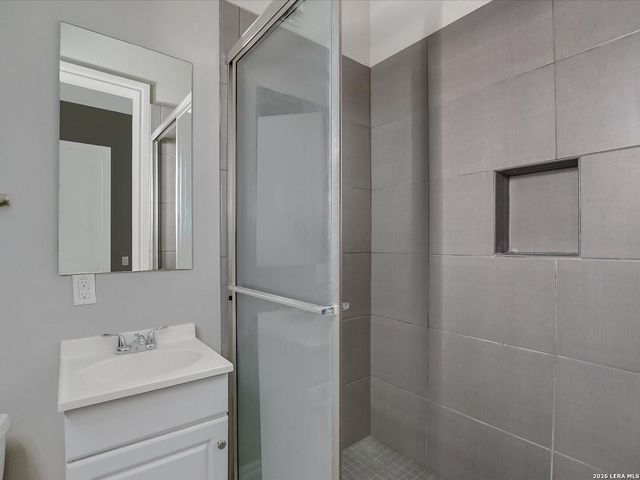 6711 ABARTH LN, San Antonio, TX 78257