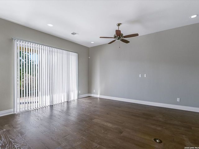 6711 ABARTH LN, San Antonio, TX 78257