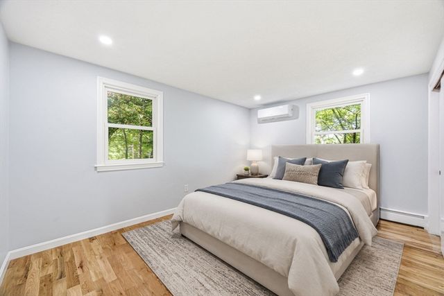 7 Hillcrest Dr, Acton, MA 01720