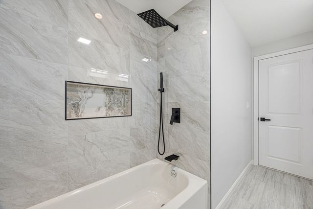 7 Hillcrest Dr, Acton, MA 01720