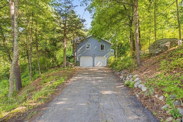 7 Hillcrest Dr, Acton, MA 01720