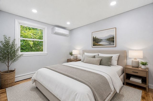 7 Hillcrest Dr, Acton, MA 01720