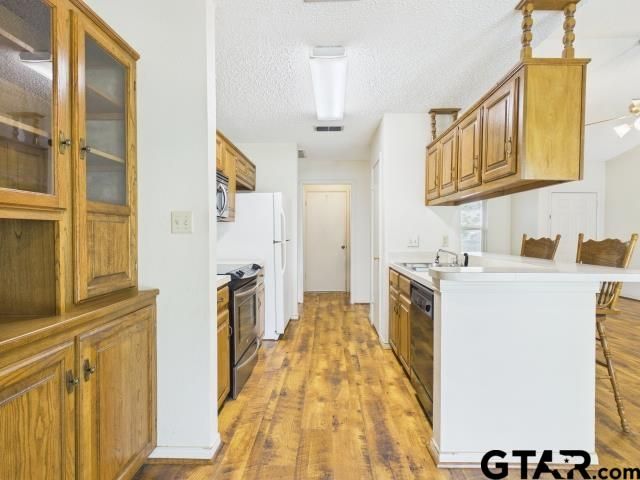 784 Southwood Dr, Athens, TX 75751