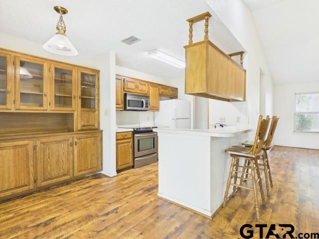 784 Southwood Dr, Athens, TX 75751
