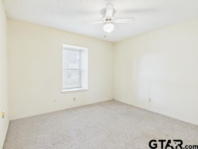 784 Southwood Dr, Athens, TX 75751