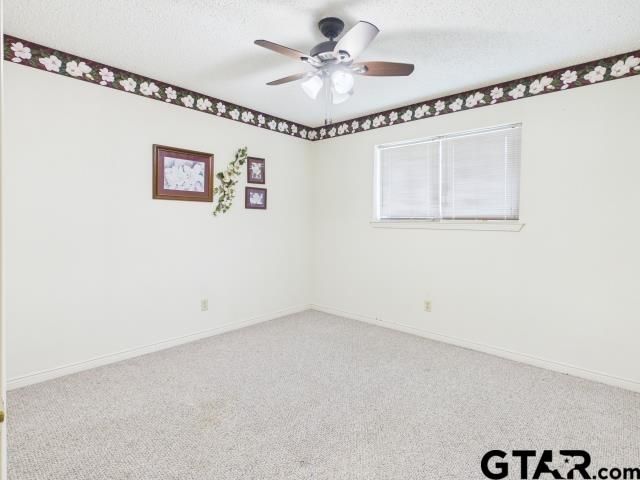 784 Southwood Dr, Athens, TX 75751