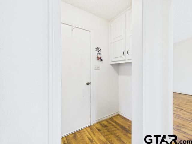 784 Southwood Dr, Athens, TX 75751