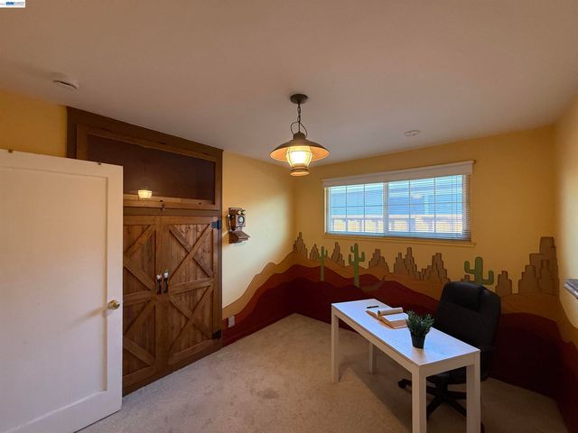 1362 Esser Ave, San Leandro, CA 94579